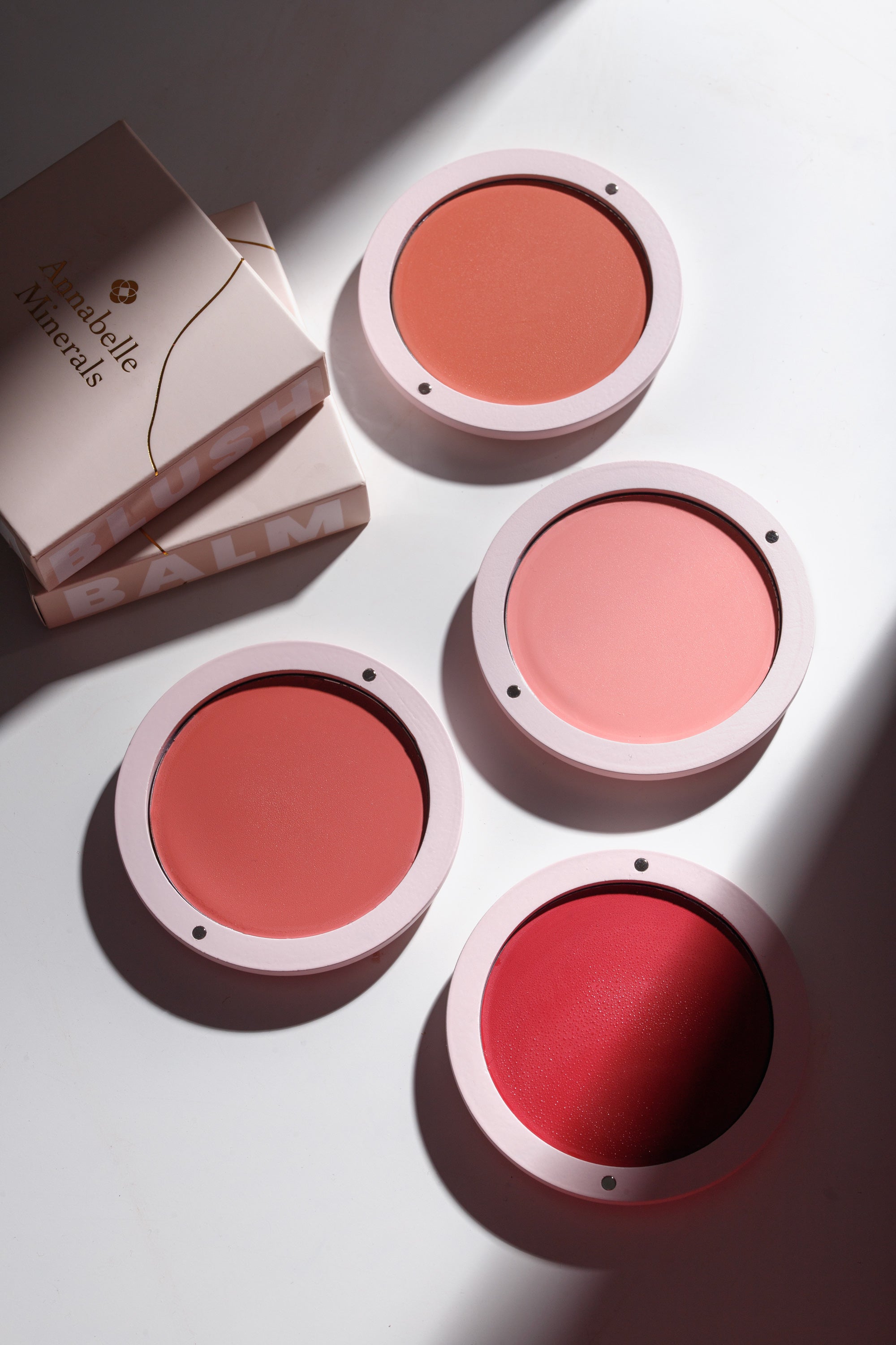 Přirozená svěžest – Blush Balm od Annabelle Minerals